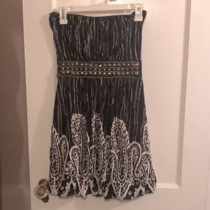 Black and silver strapless dress